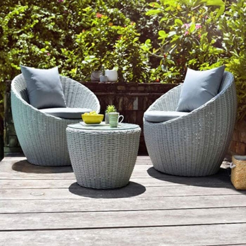 Lawn Furniture Manufacturers in Delhi