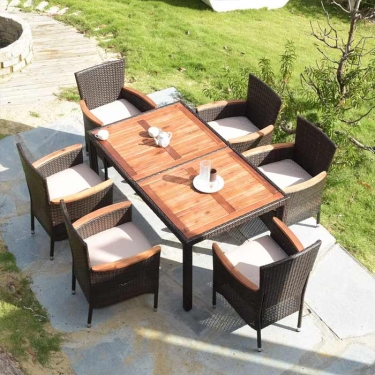 Outdoor Dining Set Manufacturers in Delhi