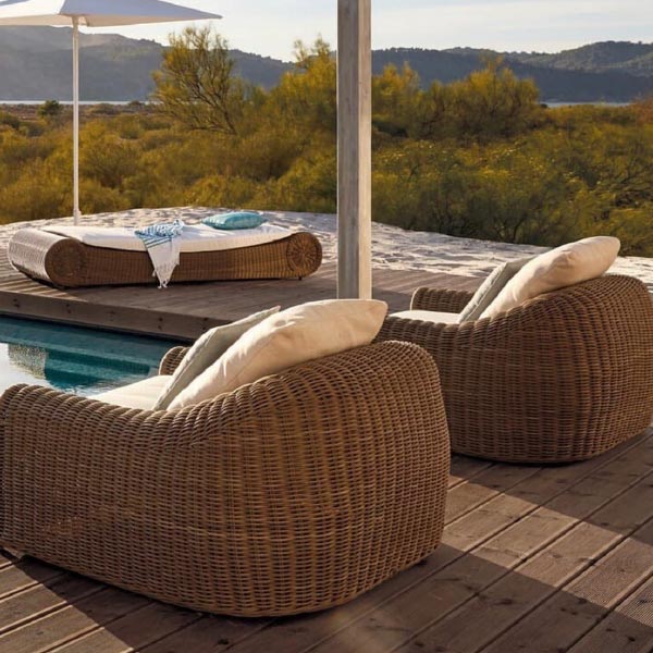 Brown Color Outdoor Chairs Manufacturers, Suppliers in Delhi