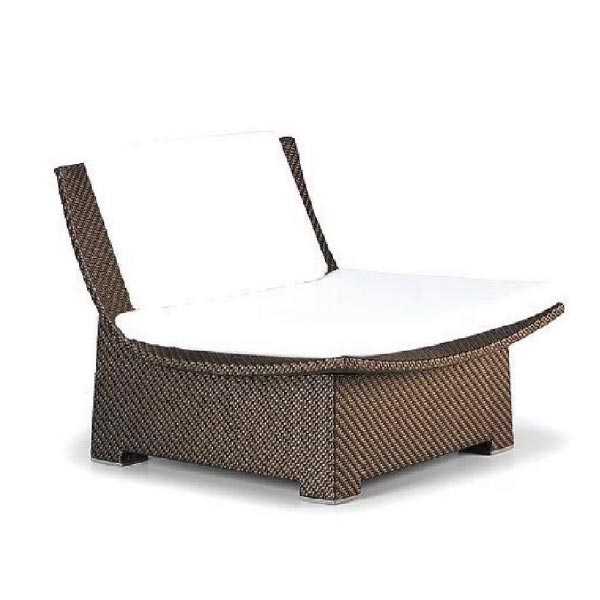 Single Seater Outdoor Chair Manufacturers, Suppliers in Delhi